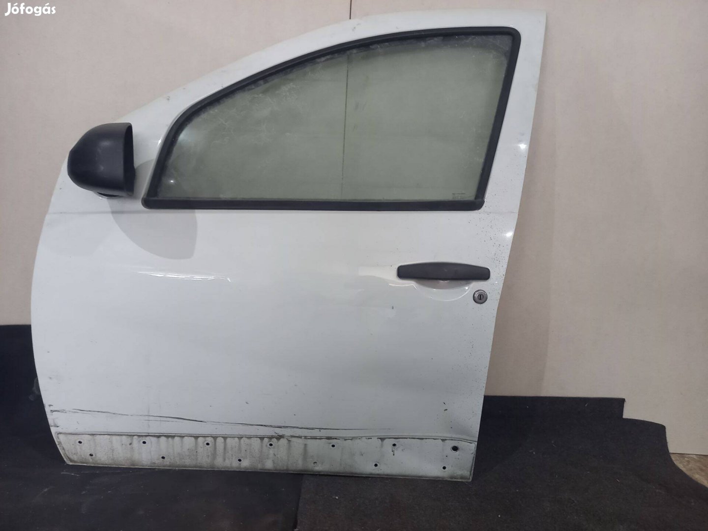Dacia Sandero ajtó 2011