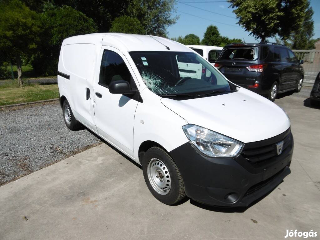 Dacia dokker bontott alkatrész ajtó doblemez futómű