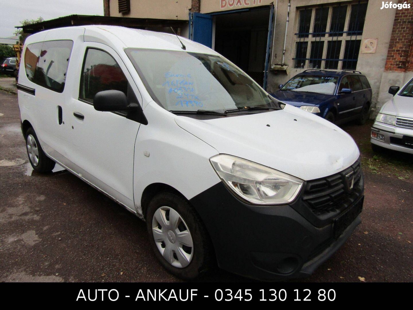 Dacia dokker hátsó sárvédő