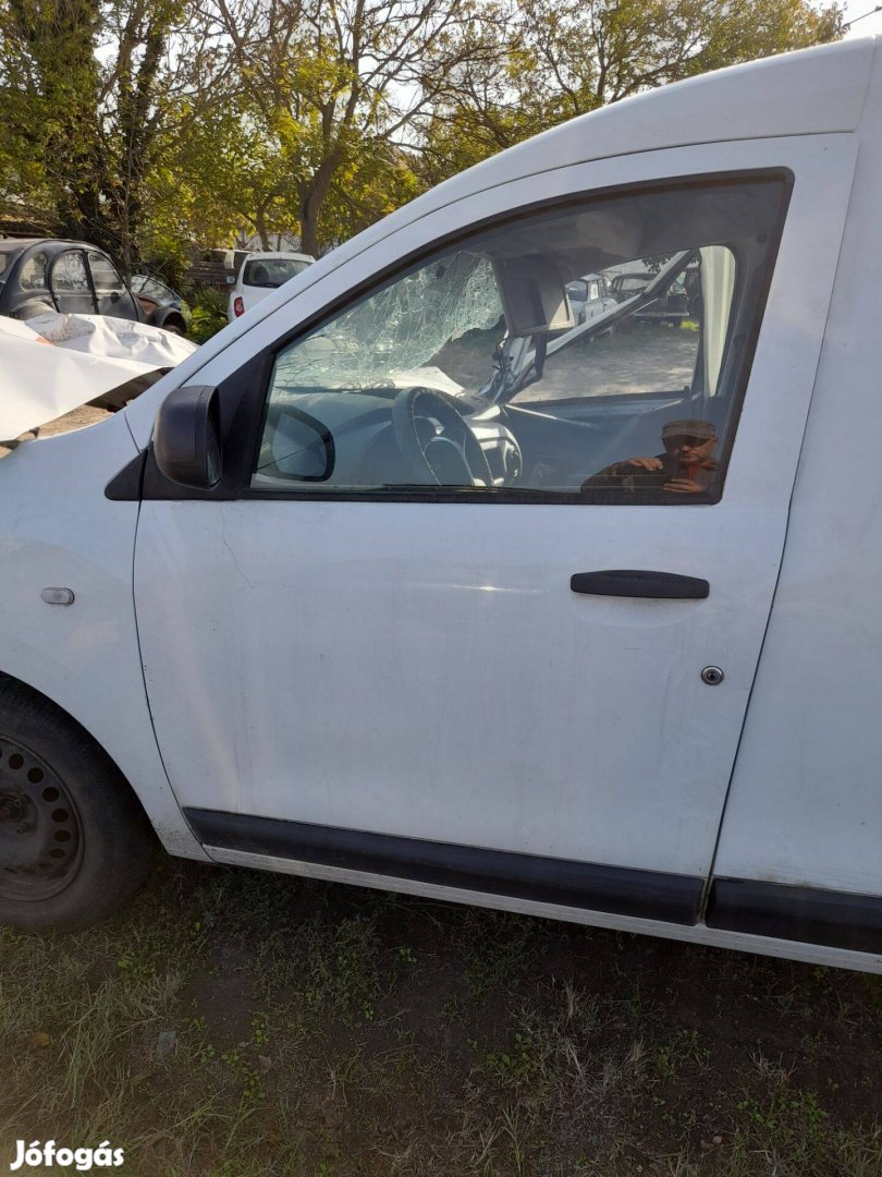 Dacia dokker vezető és utas oldali ajtó