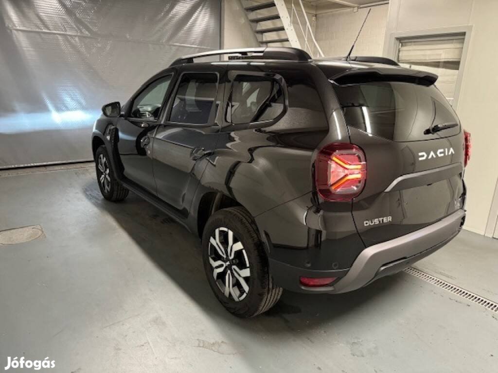 Dacia duster bontott jármű 2018-