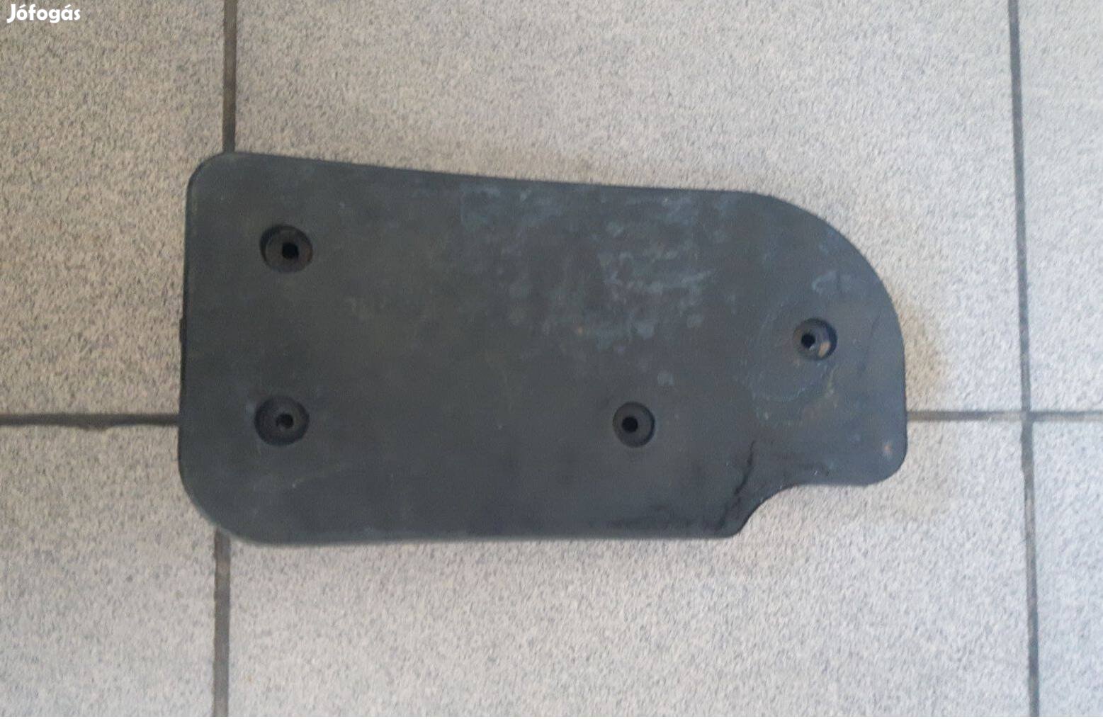 Daelim NS 125 akkumulátor fedél
