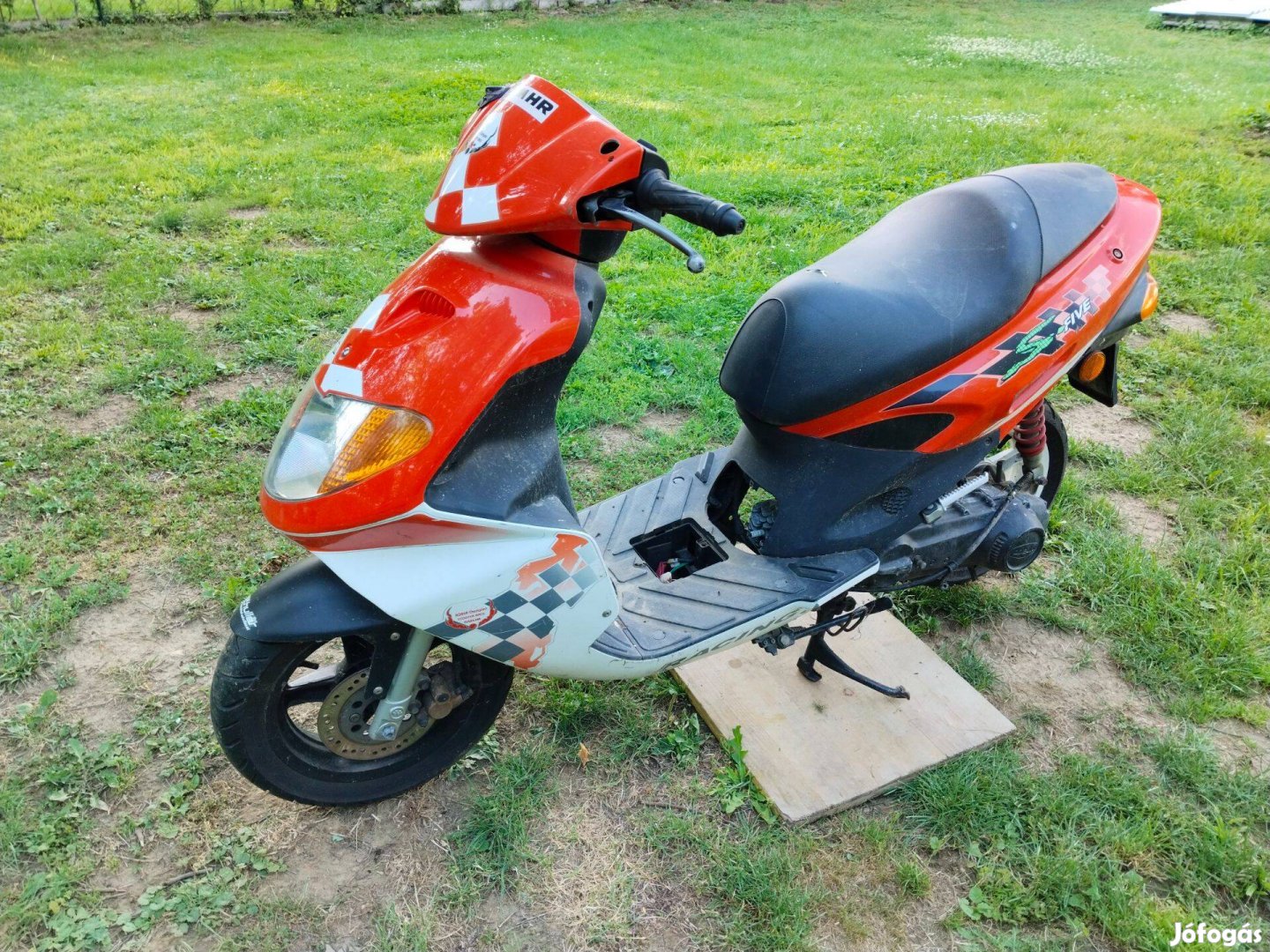 Daelim Robogó 1ben alkatrész
