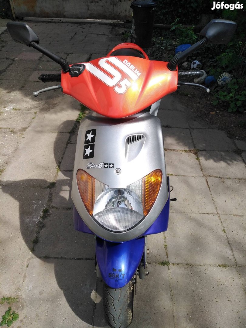 Daelim Stage 6 robogó eladó