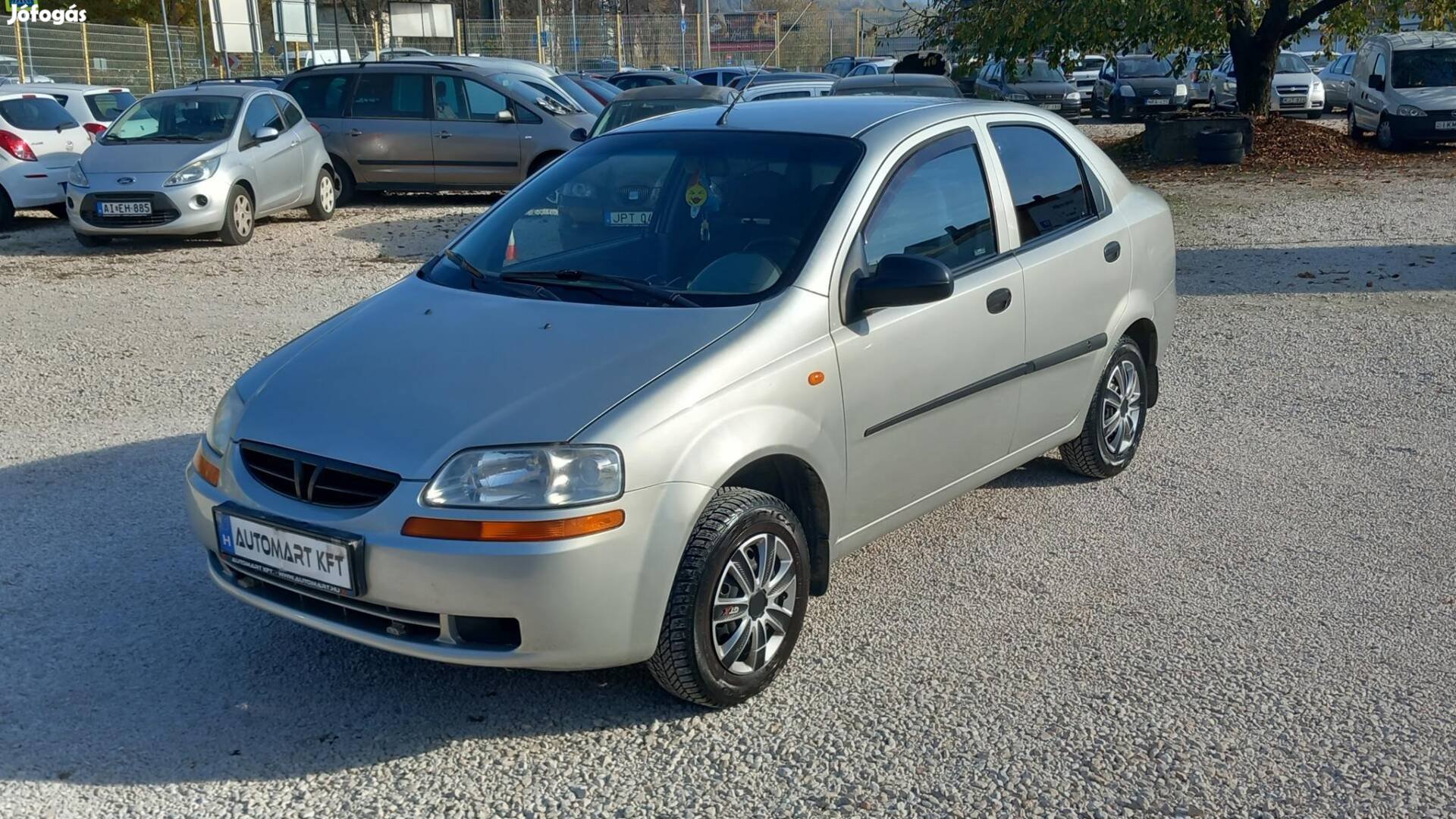 Daewoo Kalos 1.4 S Vonóhoroggal. sok vizsgával