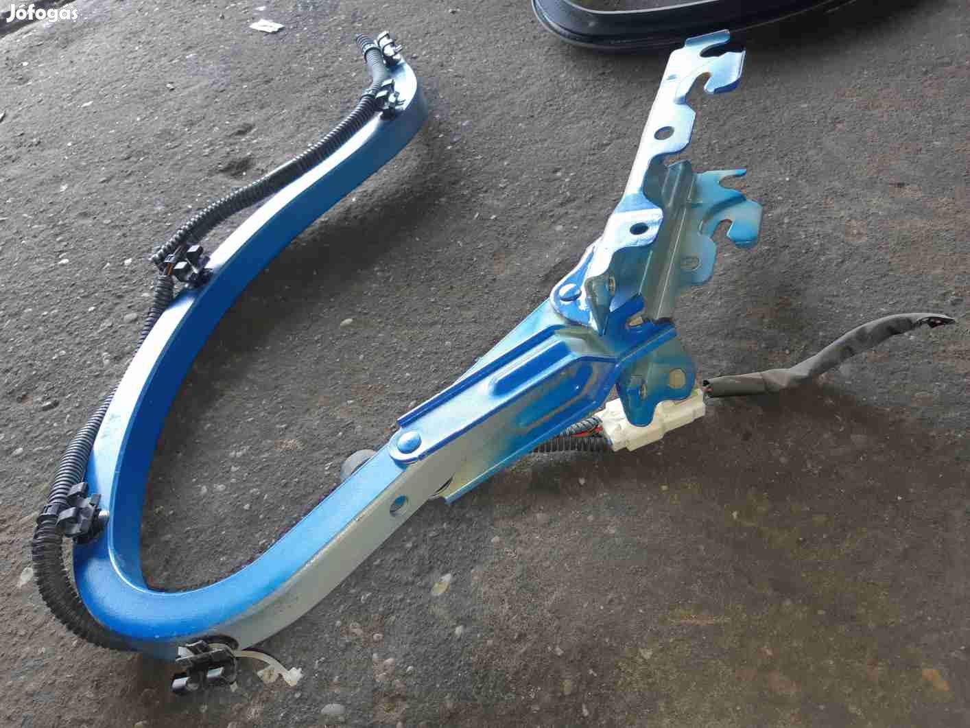 Daewoo Kalos Bal Csomagtérajtó Zsanér