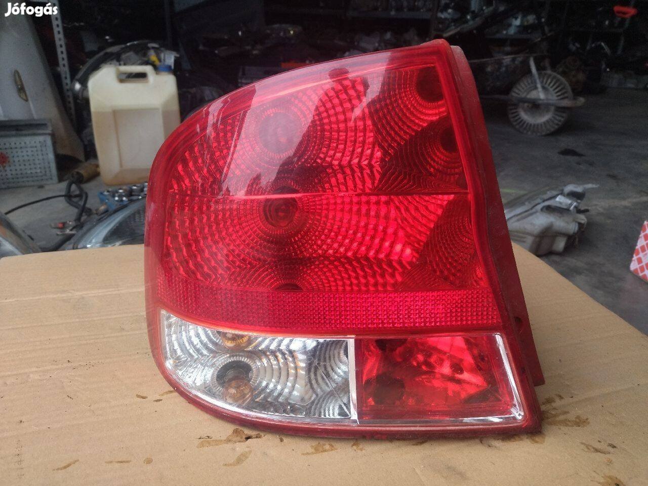 Daewoo Kalos sedan bal hátsó lámpa