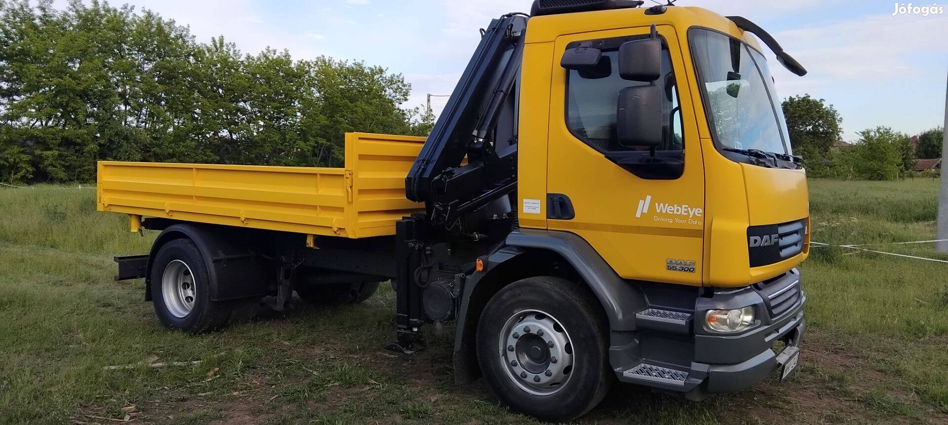Daf Lf 55 -300 billencs darus 18t Hiab 071 daru