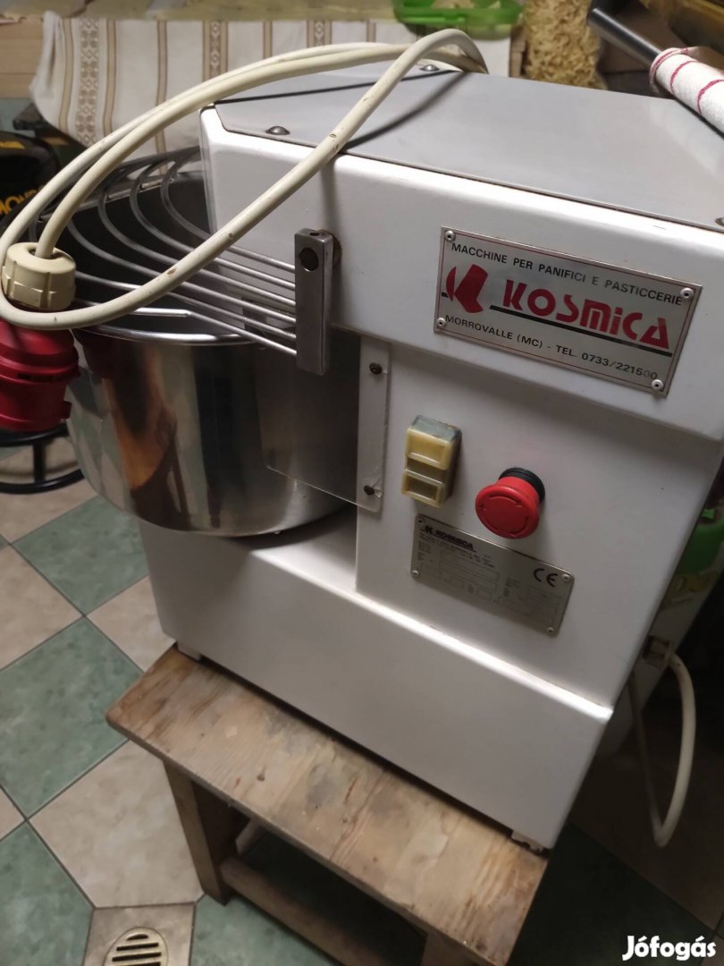Dagasztógép pizza,kenyér stb