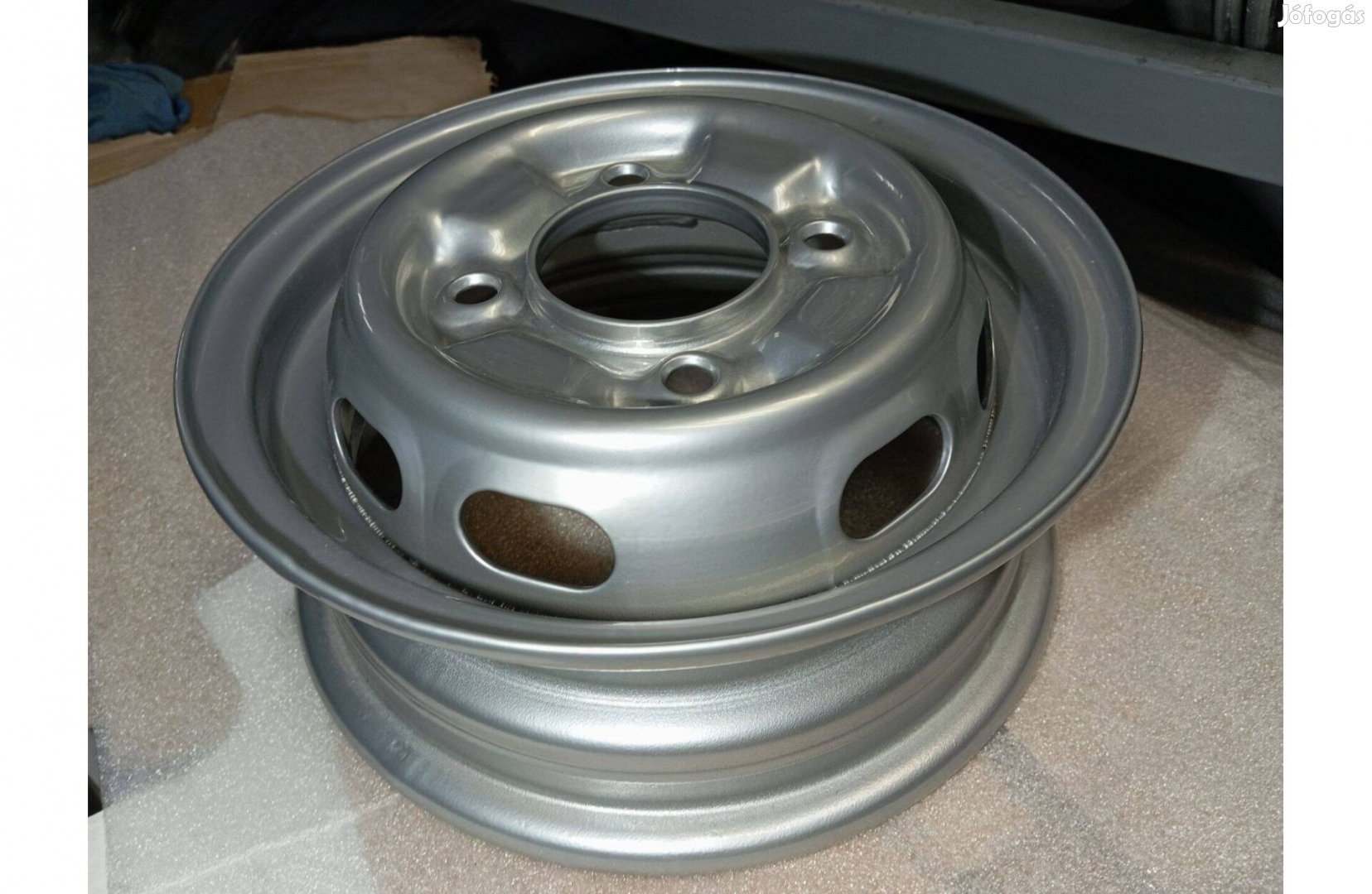 Daihatsu Coure 1db 10" felni