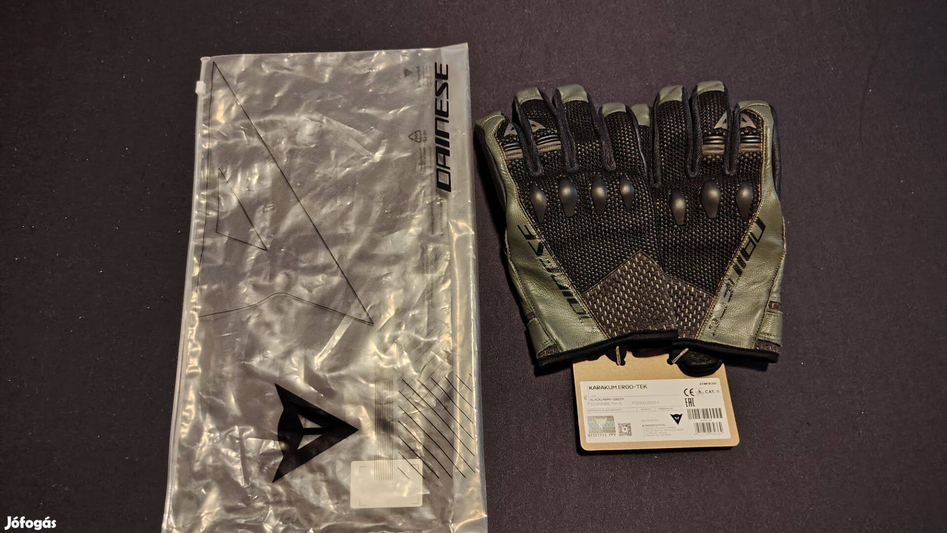 Dainese Karakum Ergo-Tek motoros kesztyű