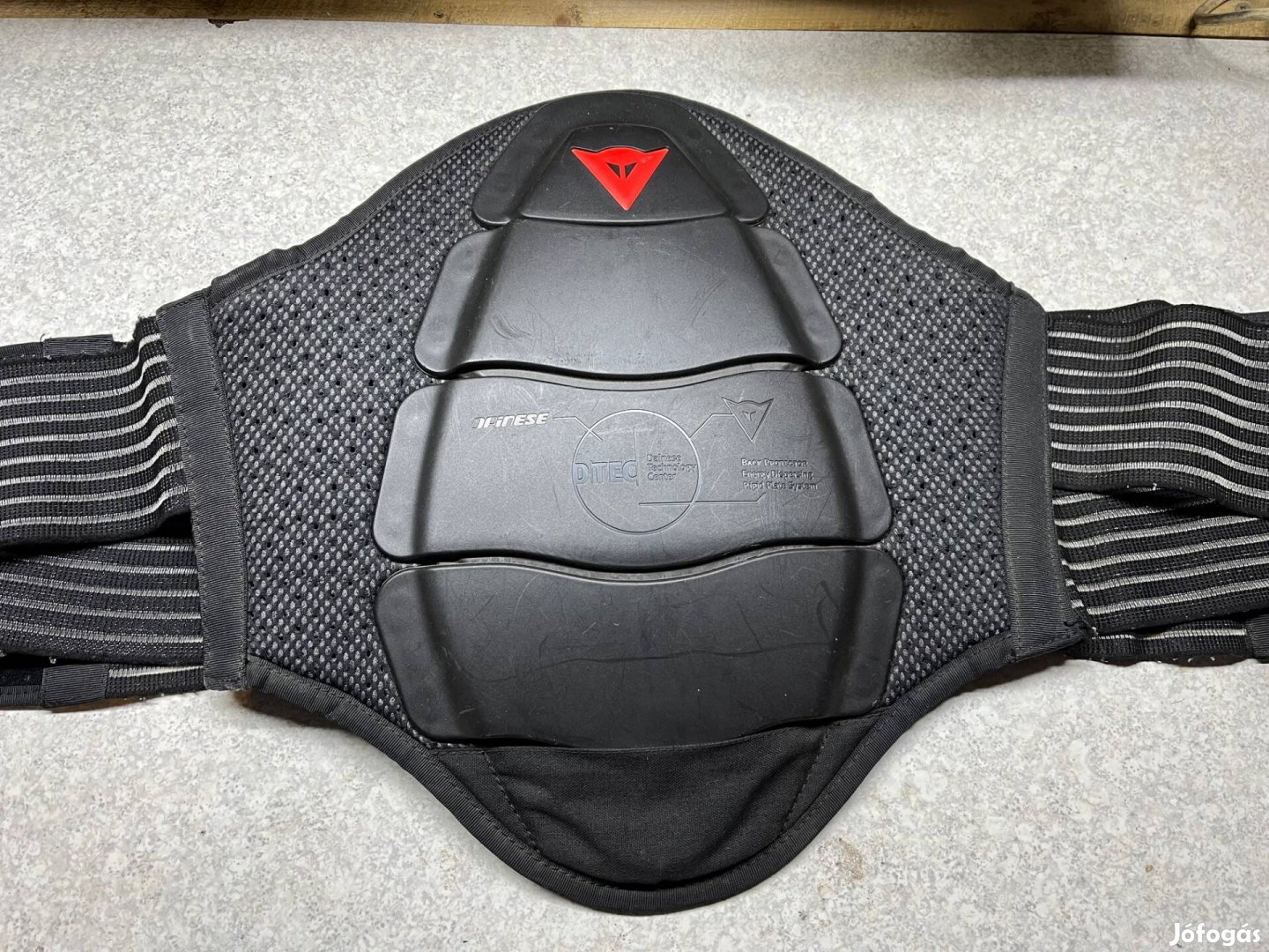 Dainese gerincvédő gerincprotektor