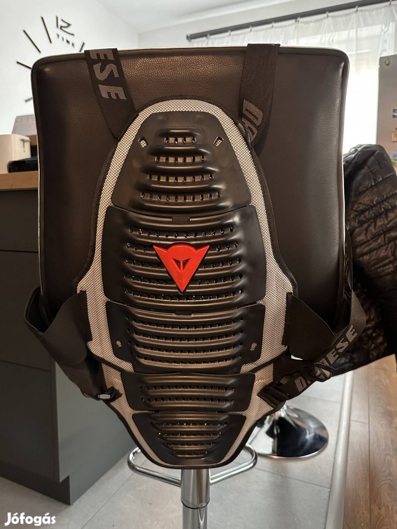 Dainese gerincvédő protektor 