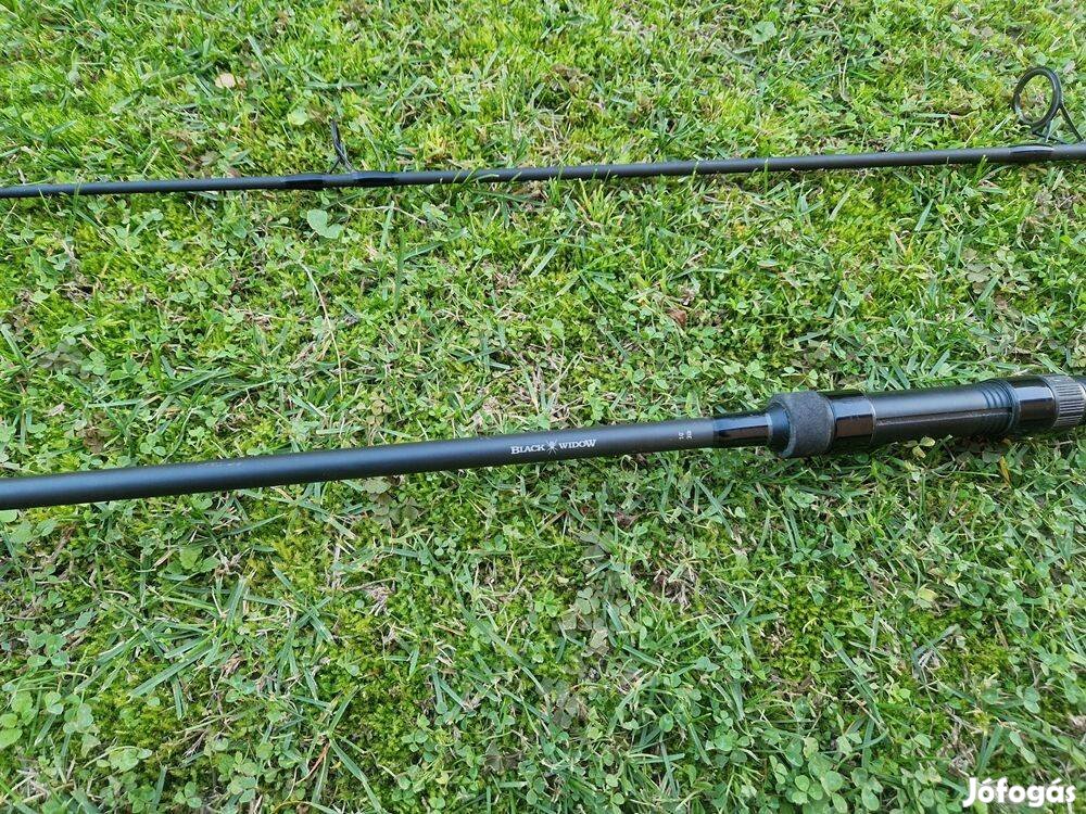 Daiwa Black Widow Carp bojlis bot (3 m, 3 lb)