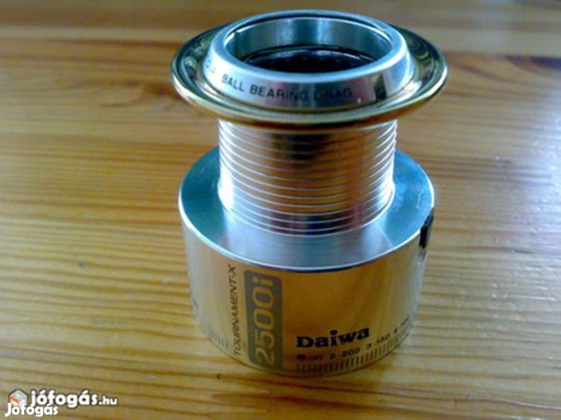 Daiwa Tournament-x 2500i Pótdob