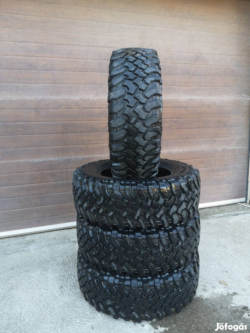 Dakar terepgumi 235/70 r16