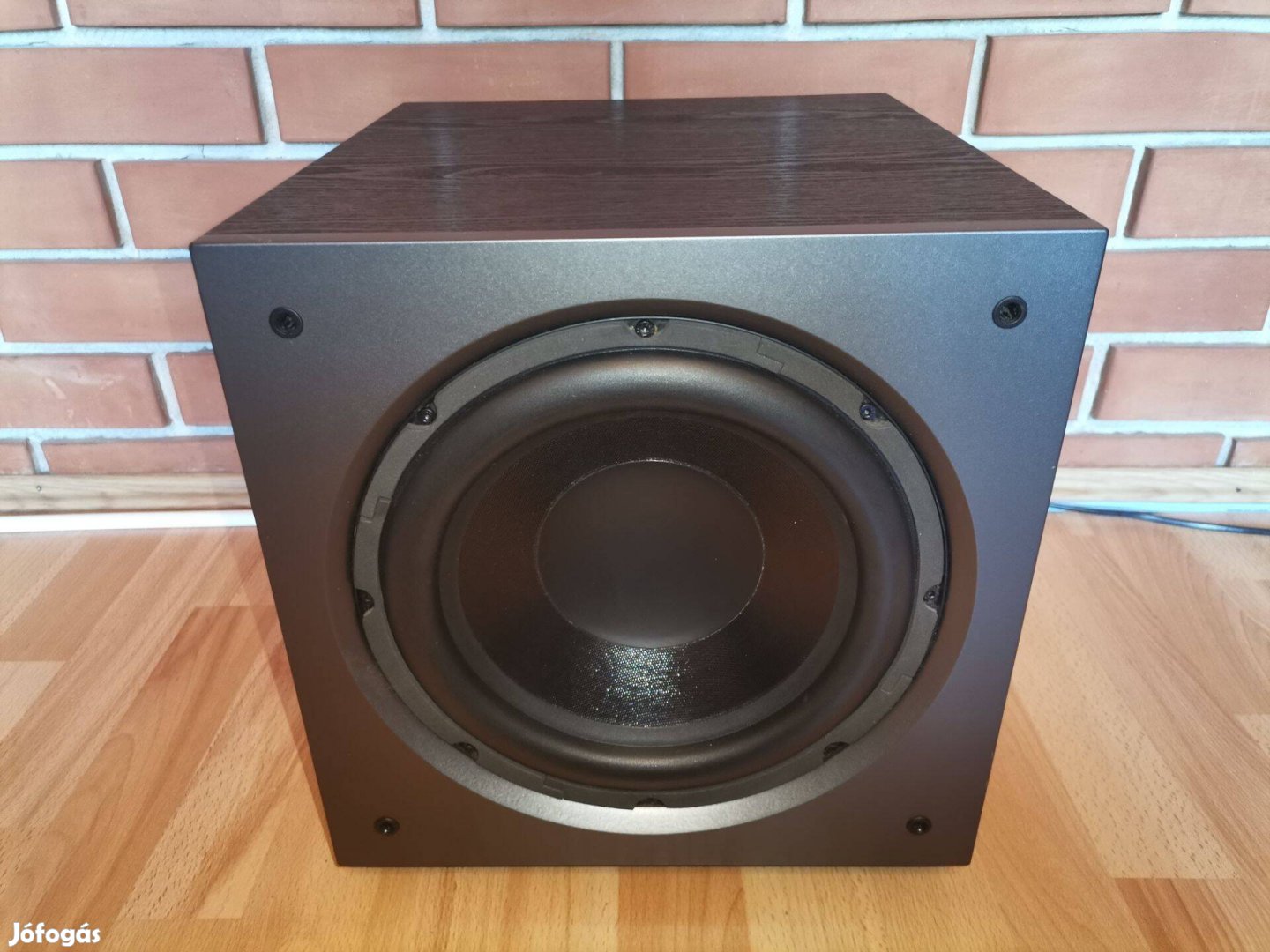 Dali Basis 100 Subwoofer mélynyomó