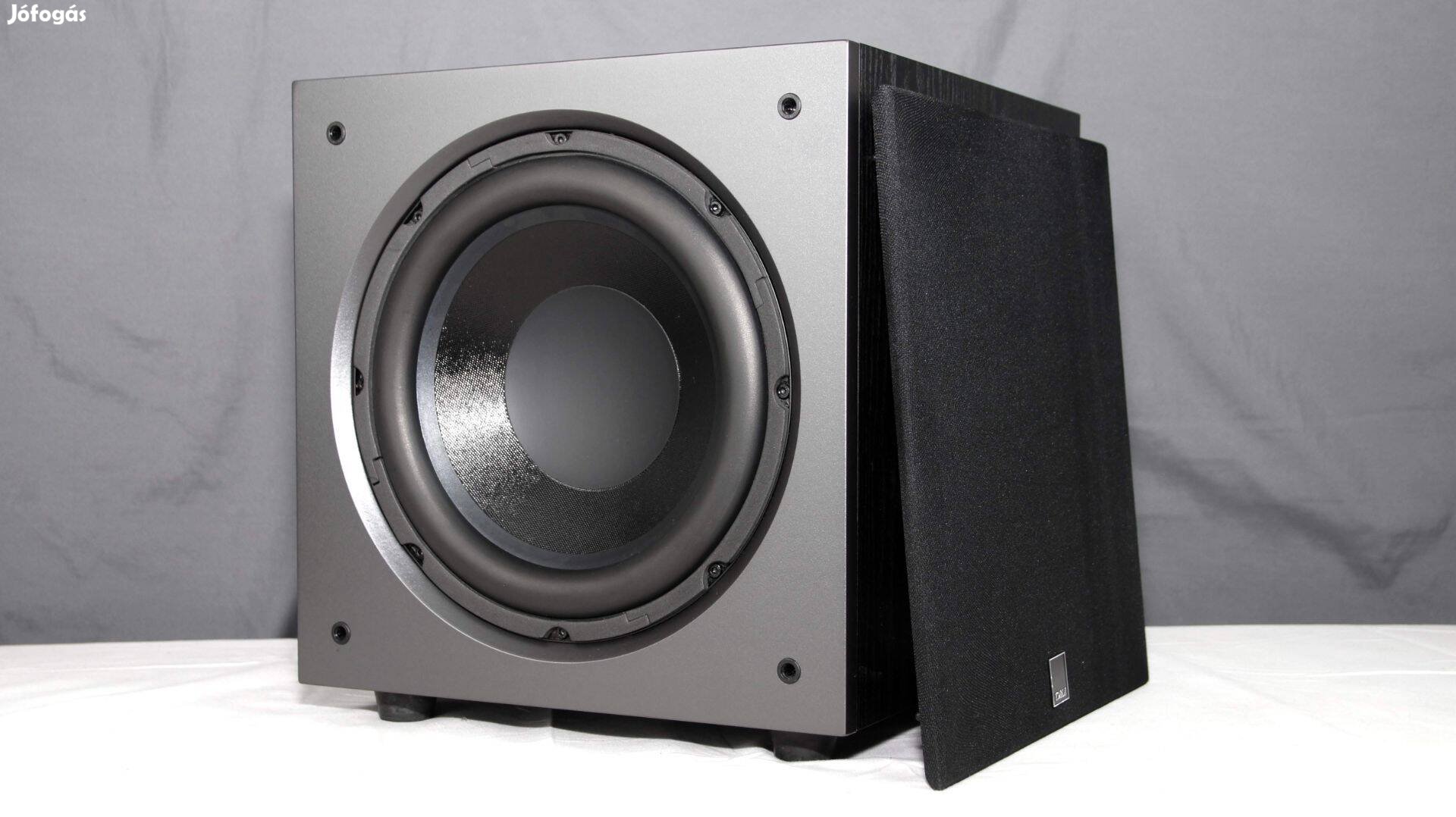 Dali Basis 100 subwoofer mélysugárzó