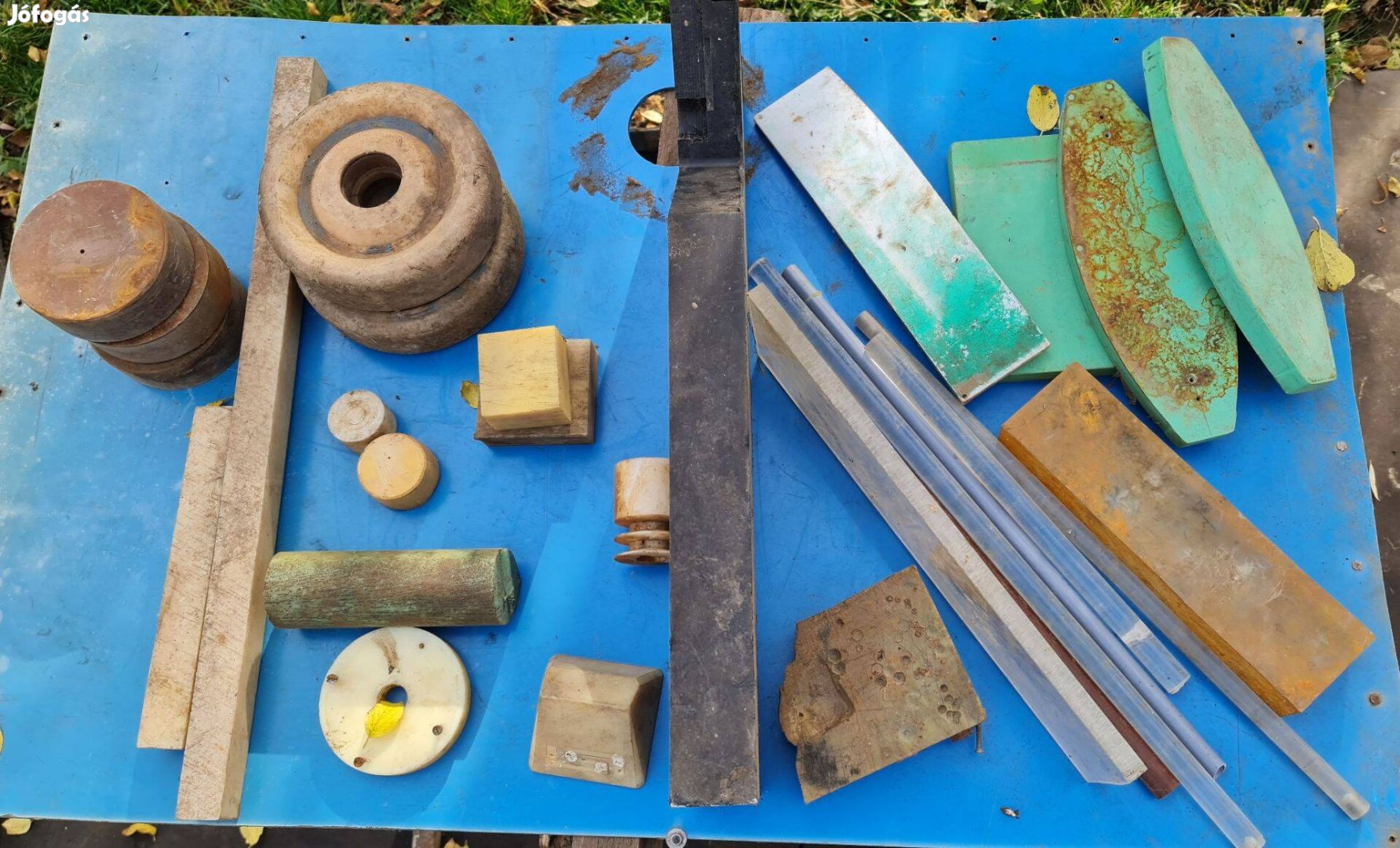 Danamit, Danamid, Dolomit, Poliamid, textilbakelit rudak es blokkok