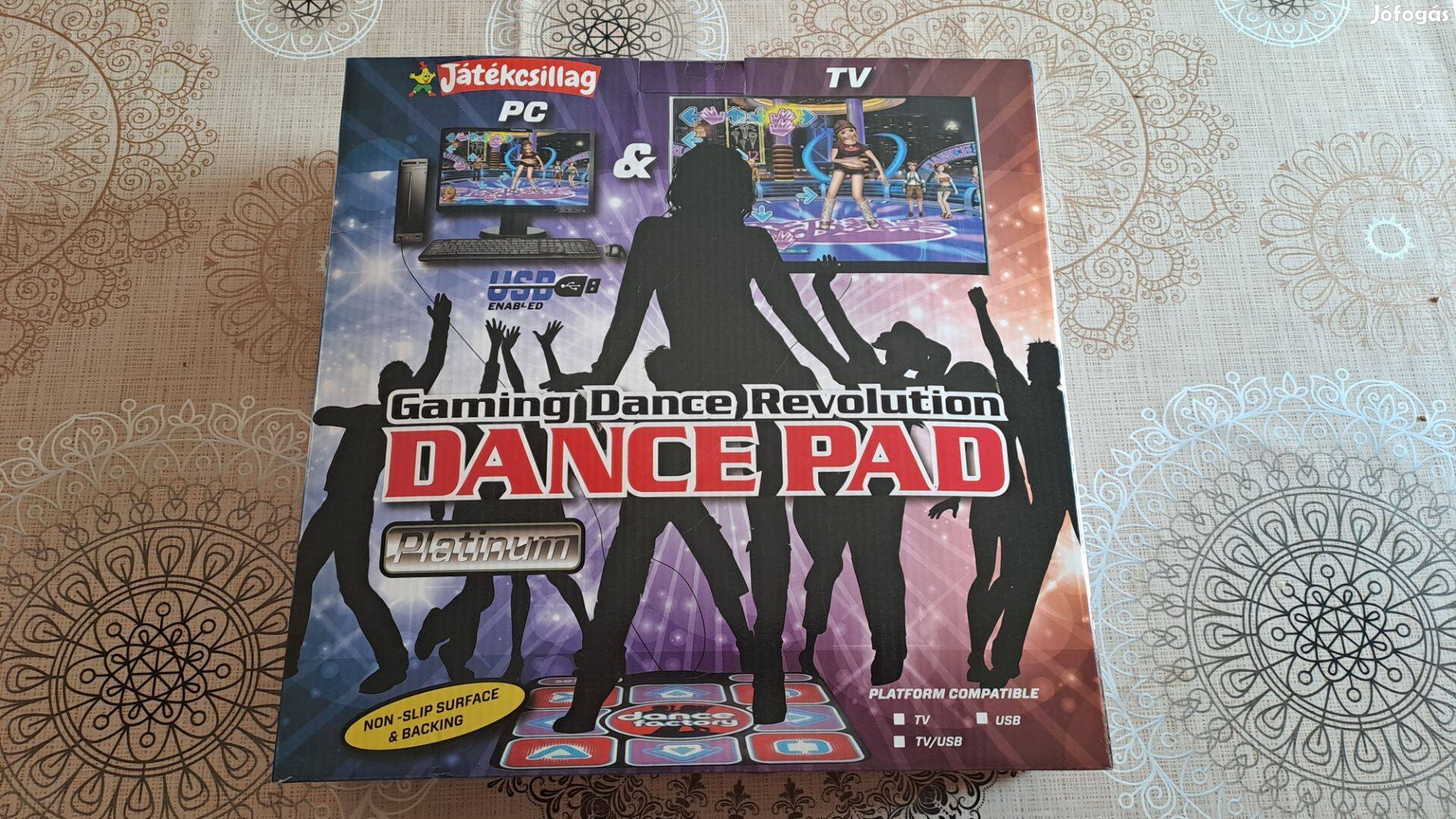 Dance Revolution táncszőnyeg bontatlan csomagolásban