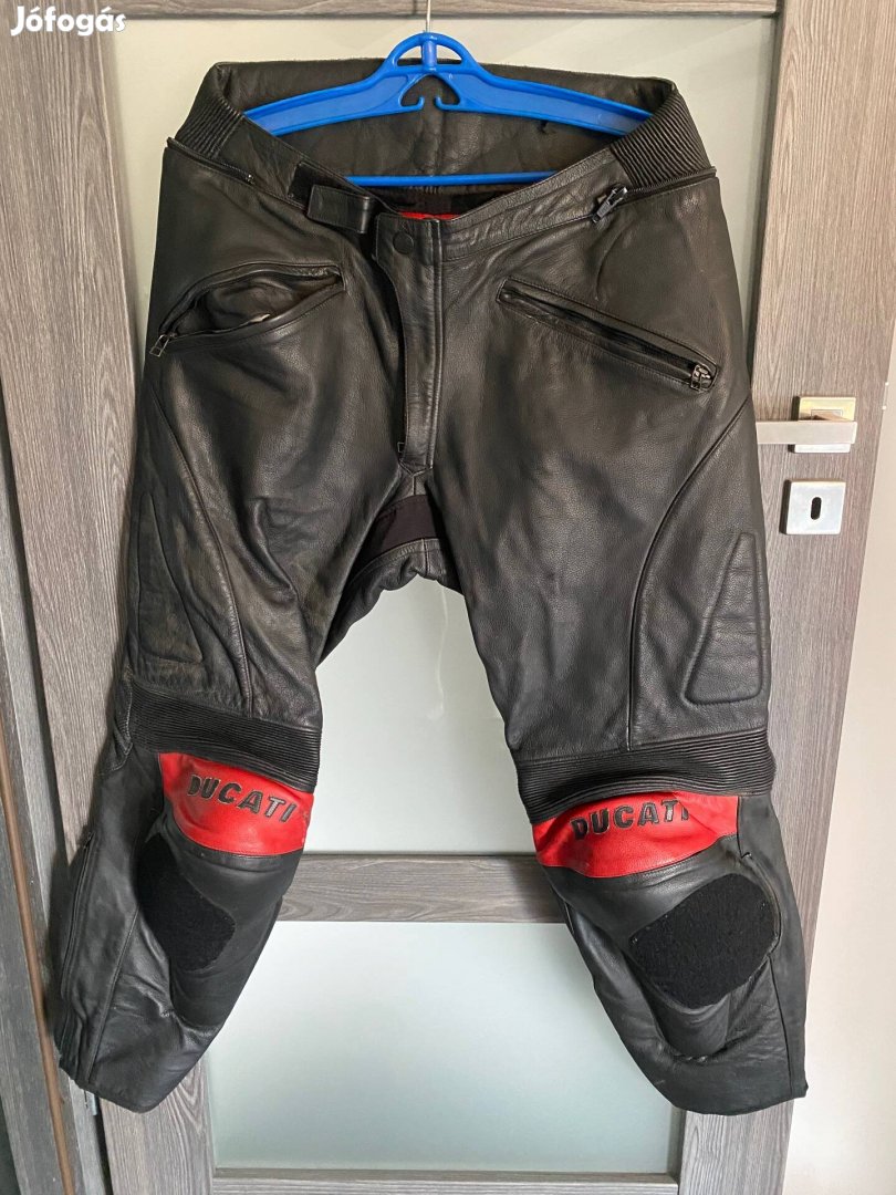Danese Ducati motoros bőrnadrág