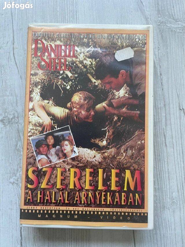 Danielle Steel: Szerelem a halál árnyékában (VHS)