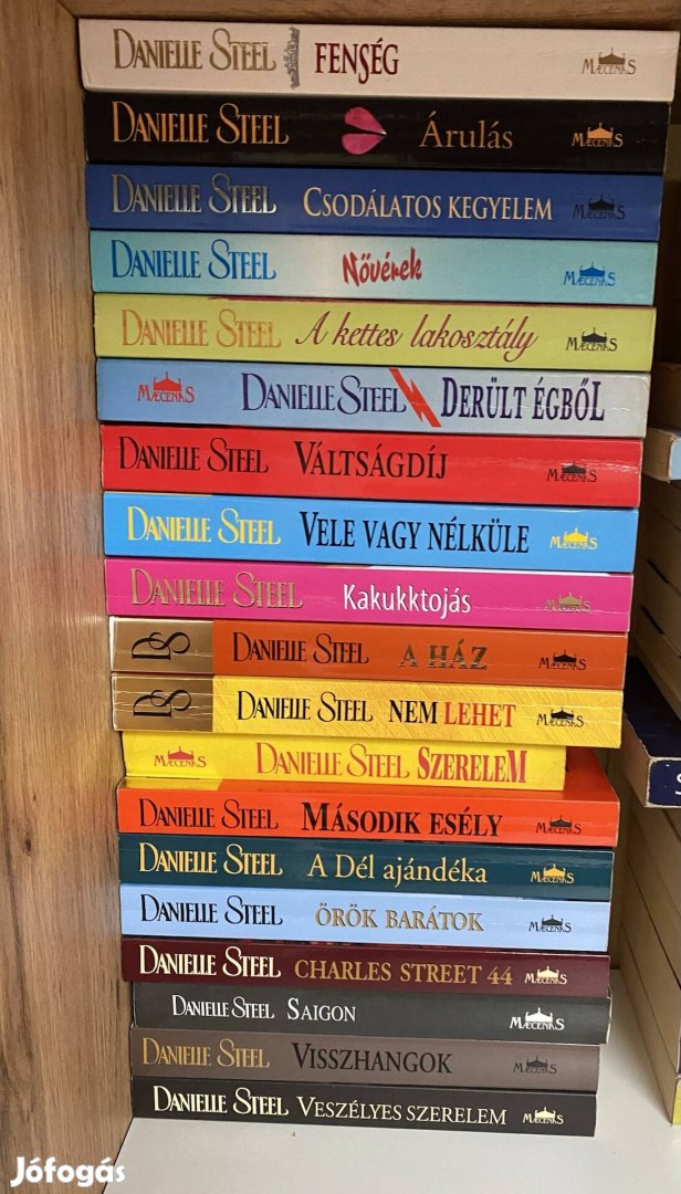 Danielle Steel könyv gyűjtemény