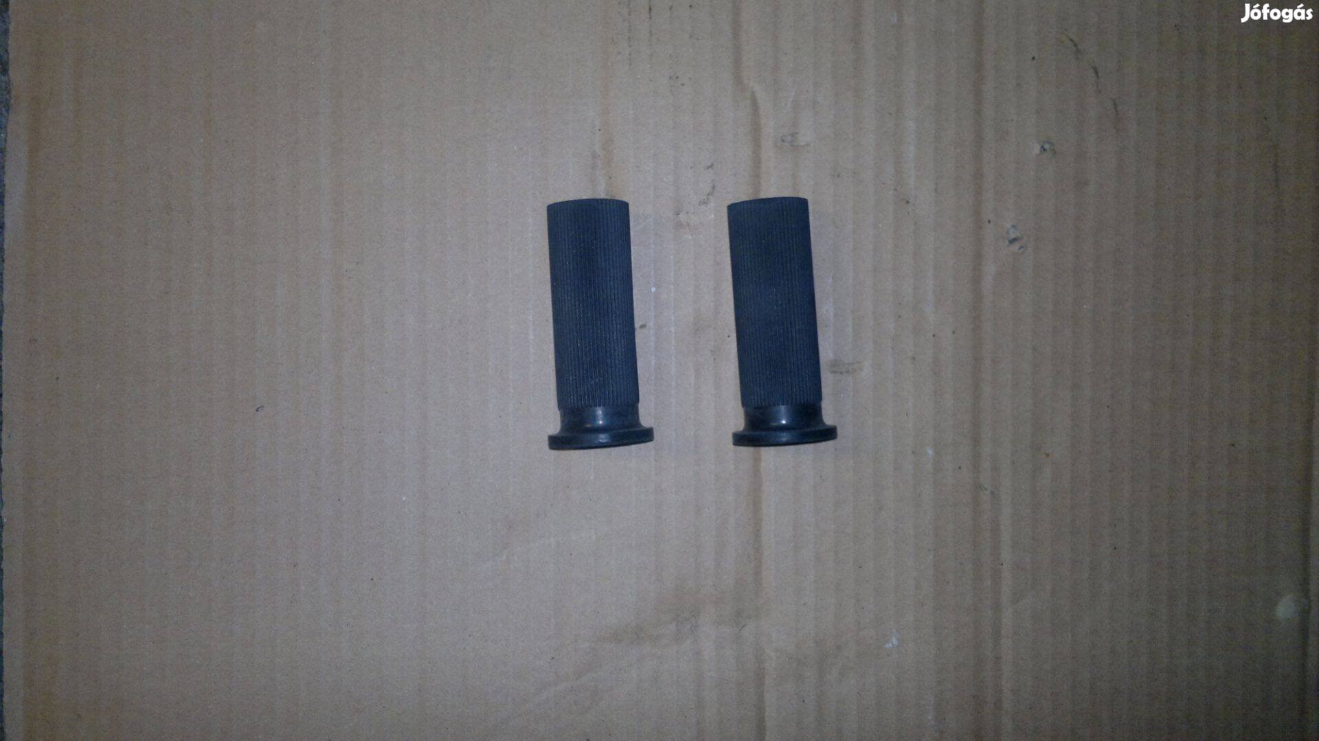 Danuvia 125 uj hátso lábtarto gumi pár