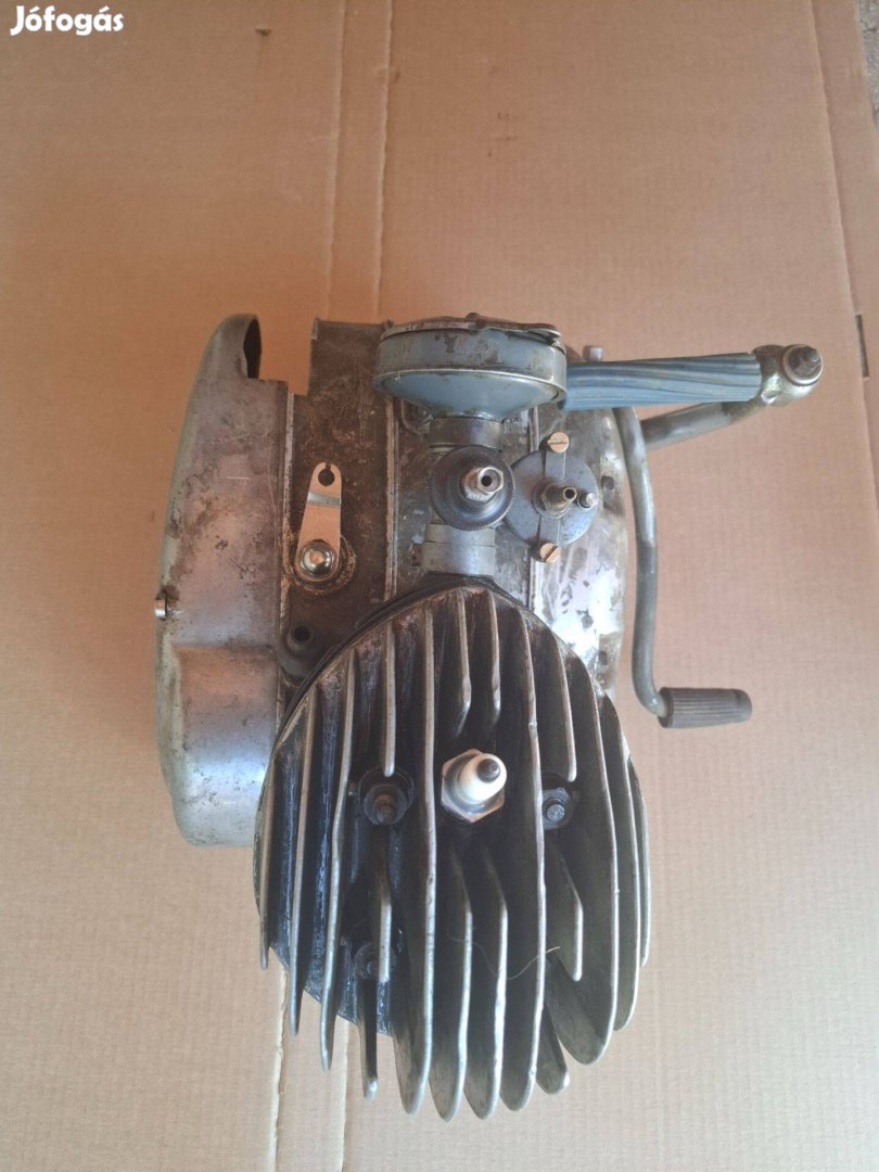 Danuvia motor és egyéb alkatrészek
