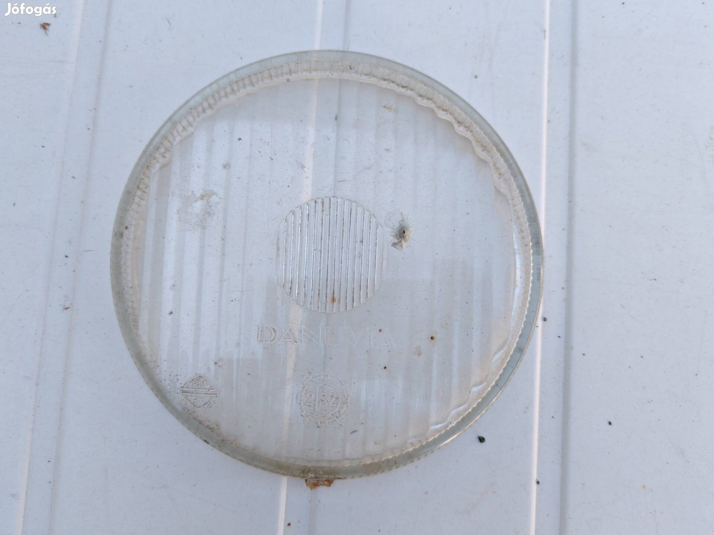 Danuvia motorkerékpár fényszóró üveg sérült