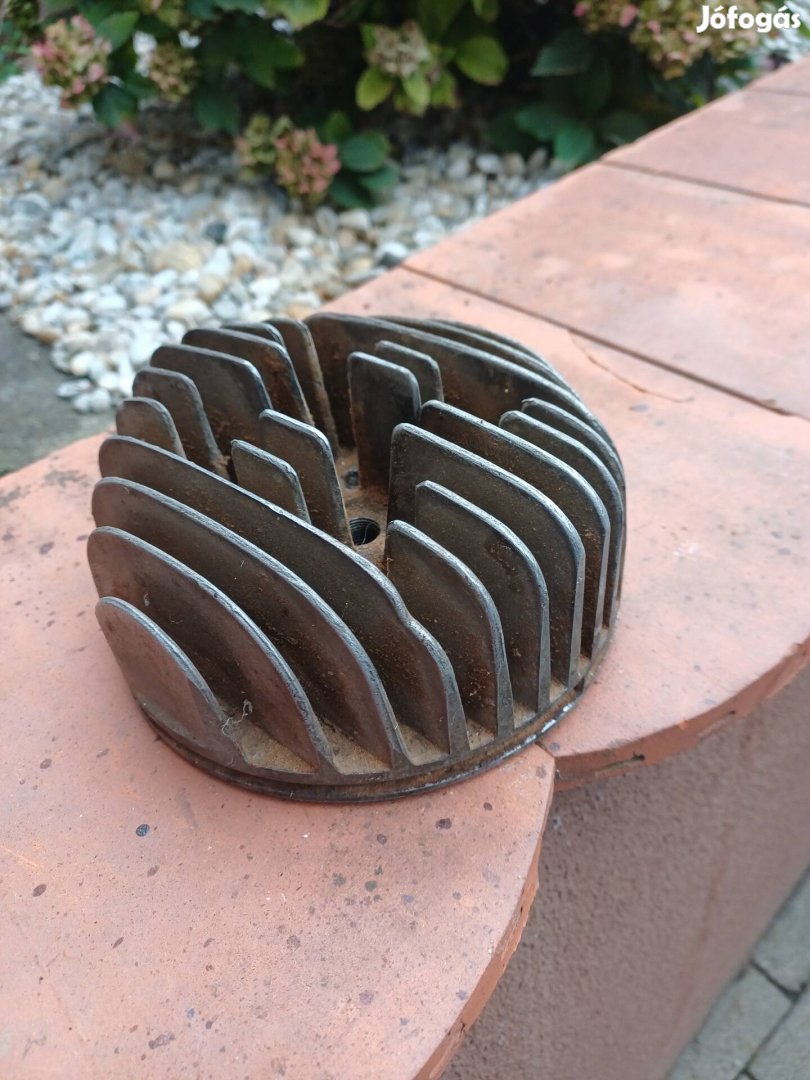 Danuvia sport hengerfej.