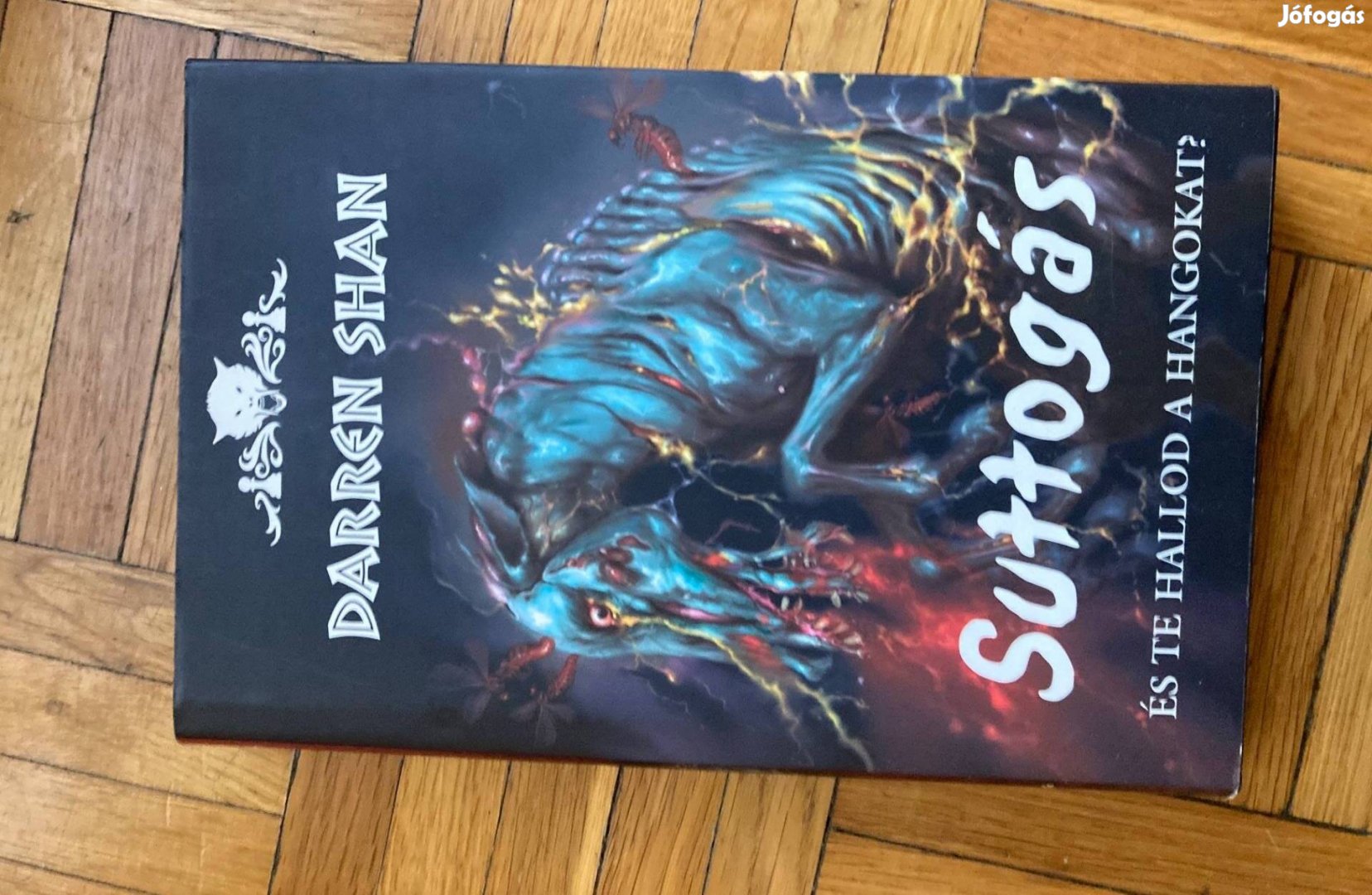 Darren Shan suttogás