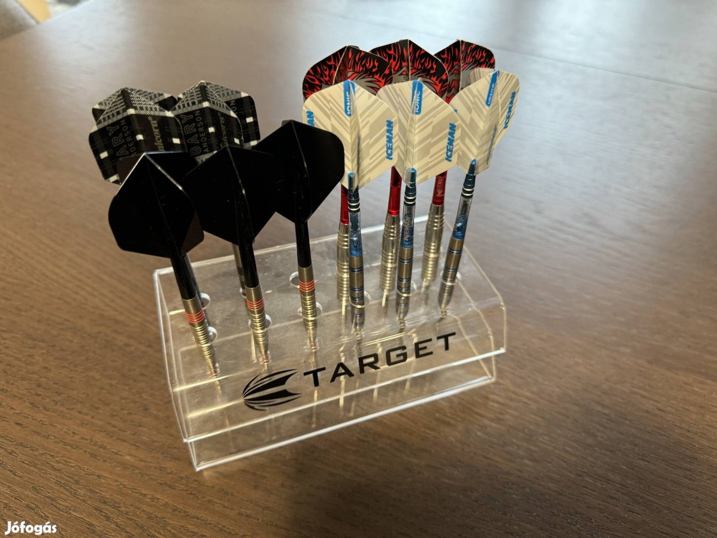 Darts nyilak Gary Andreson Iceman stb. Target tartó