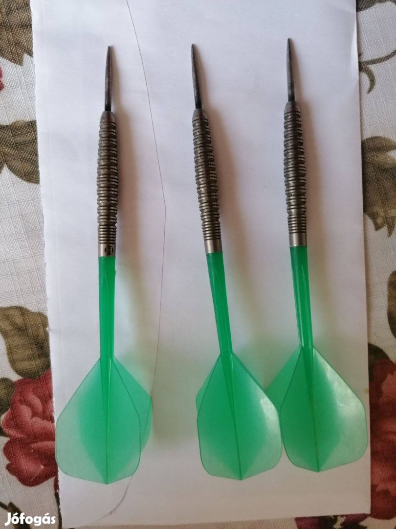 Darts szett eladó
