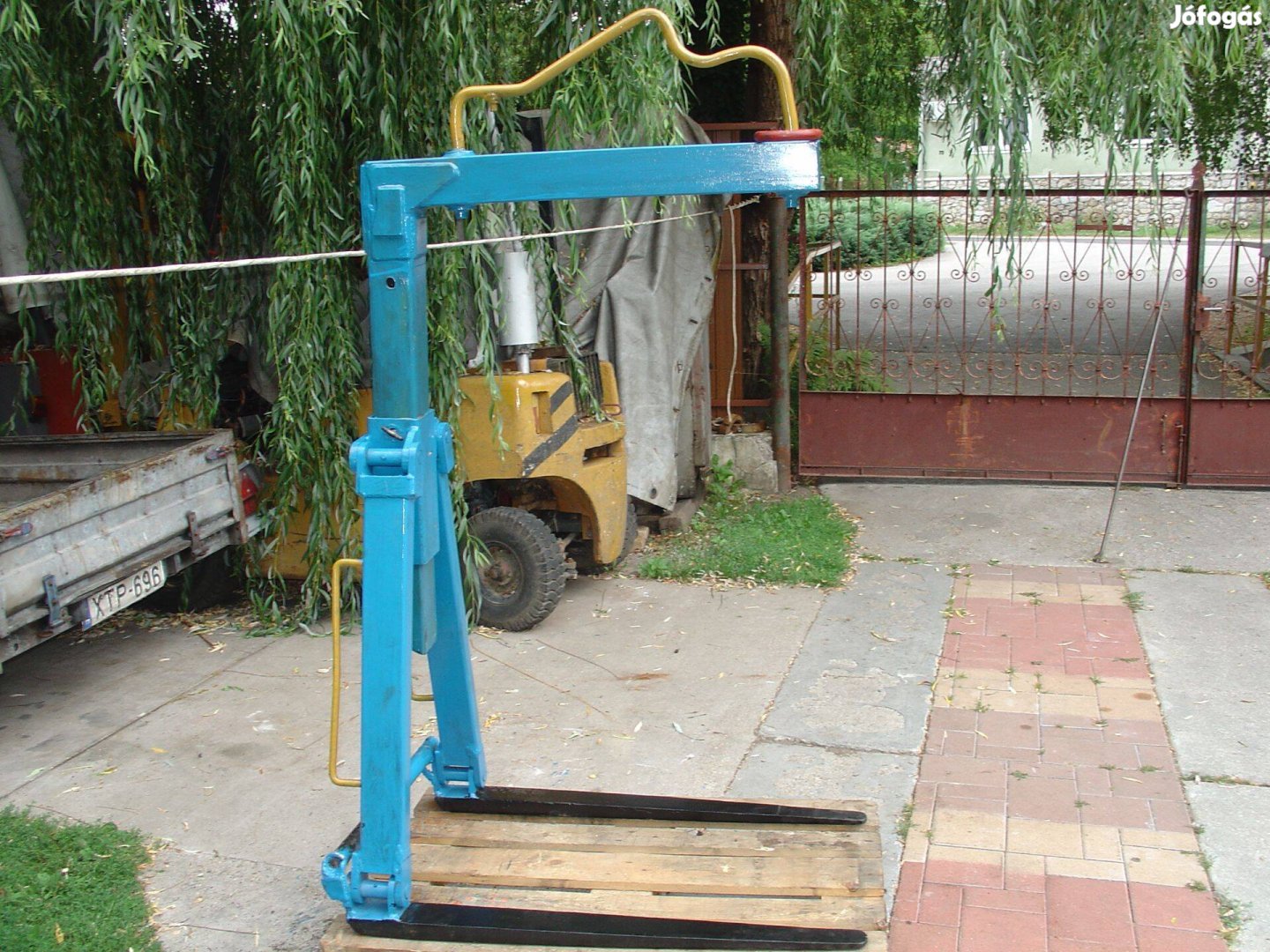 Daruvilla daru villa rakodó raklap emelő villa