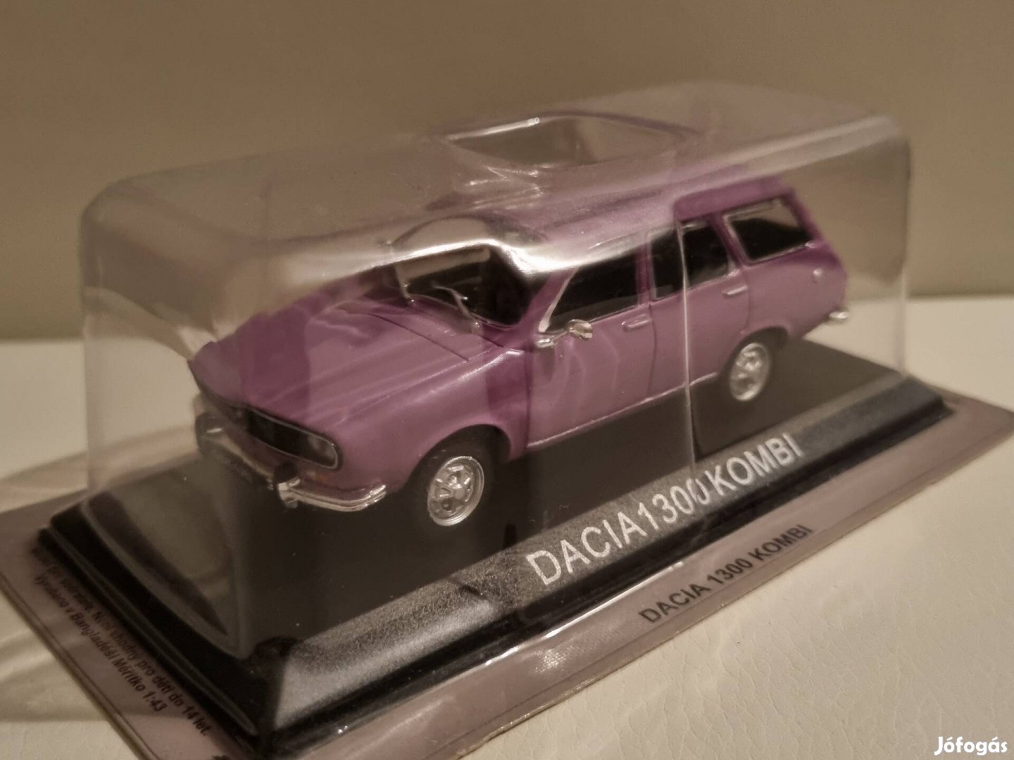 Deagostini 1:43 új bontatlan modell 1/43 Dacia 1300 Kombi