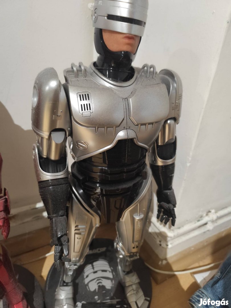 Deagostini Robotzsaru figura