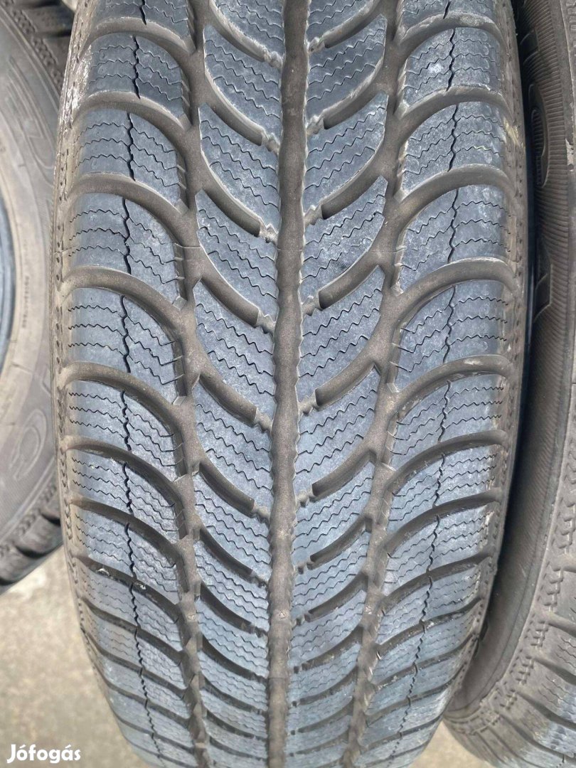 Debica téli gumi alig futott gyakorlatilag új /ugyanitt nyári gumi is