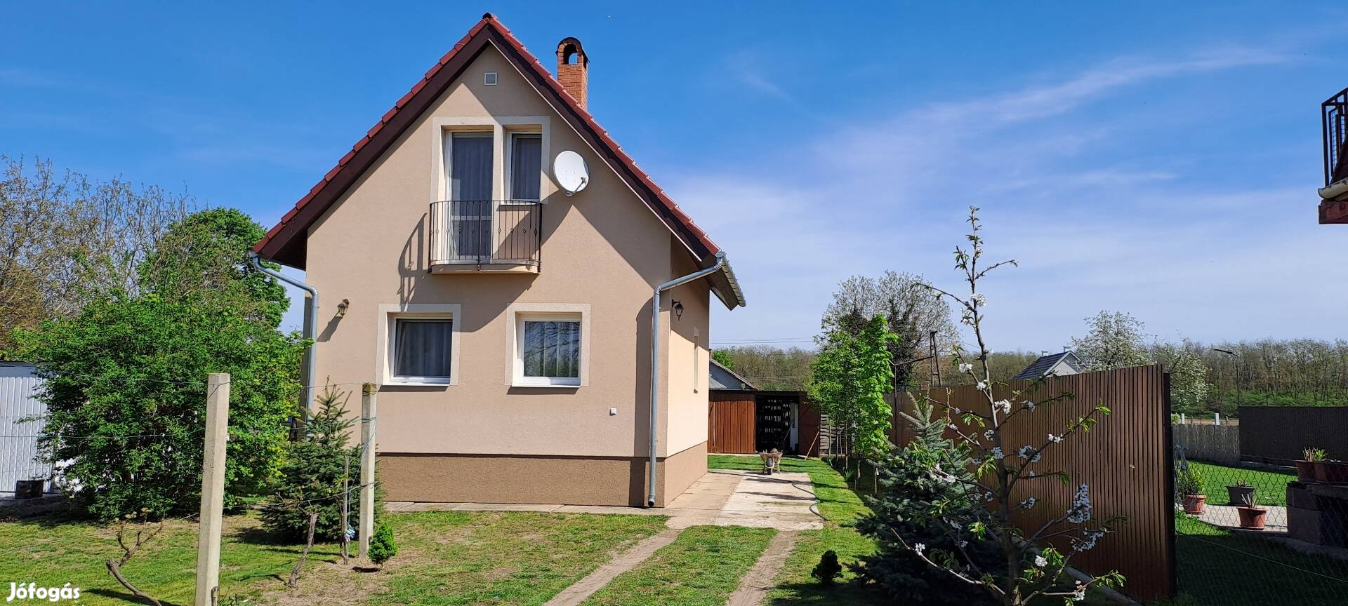 Debrecen Alsójózsai kertes ház eladó!