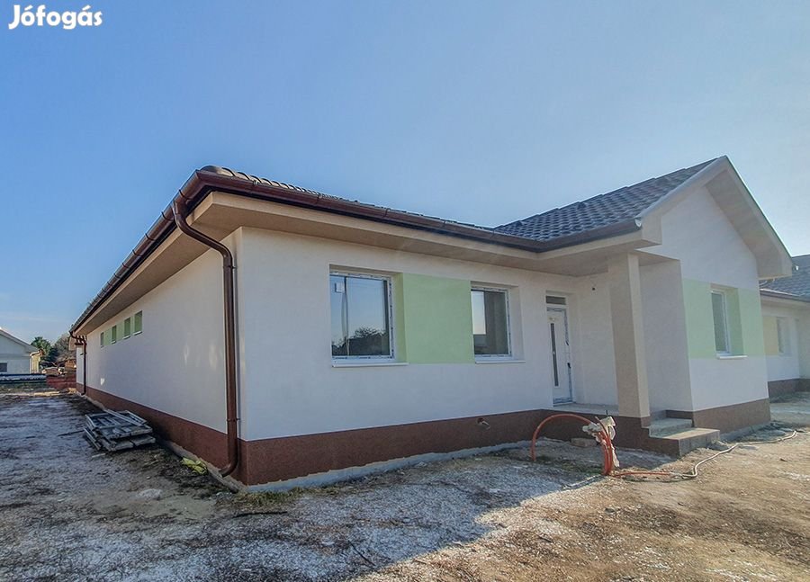 Debrecen Szabadságtelep Új építésű, önálló, földszintes,140nm-es,