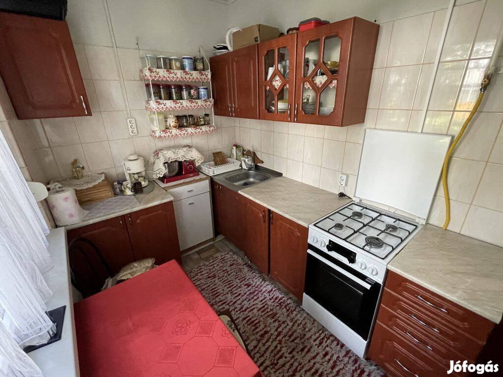 Debrecen, Fényesudvarban 54nm-es 1+2 szobás lakás eladó