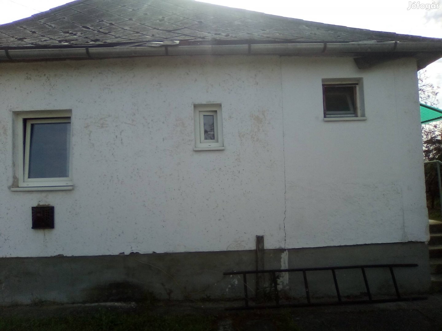 Debrecen, Fűzfa utcai kis ház eladó 