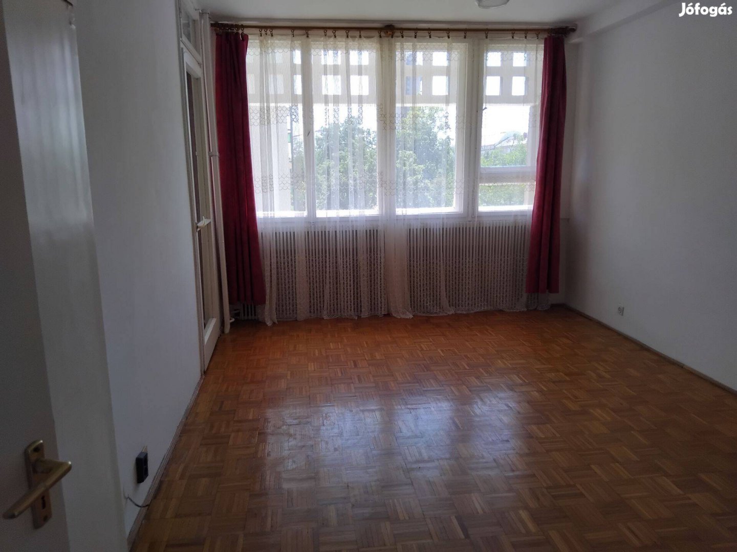 Debrecen, Holló János utca, 55 m2-es, 2. emeleti lakás eladó!