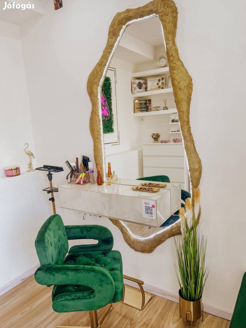 Debrecen, Tócóliget üzleti célú épületrész tégla 8 m