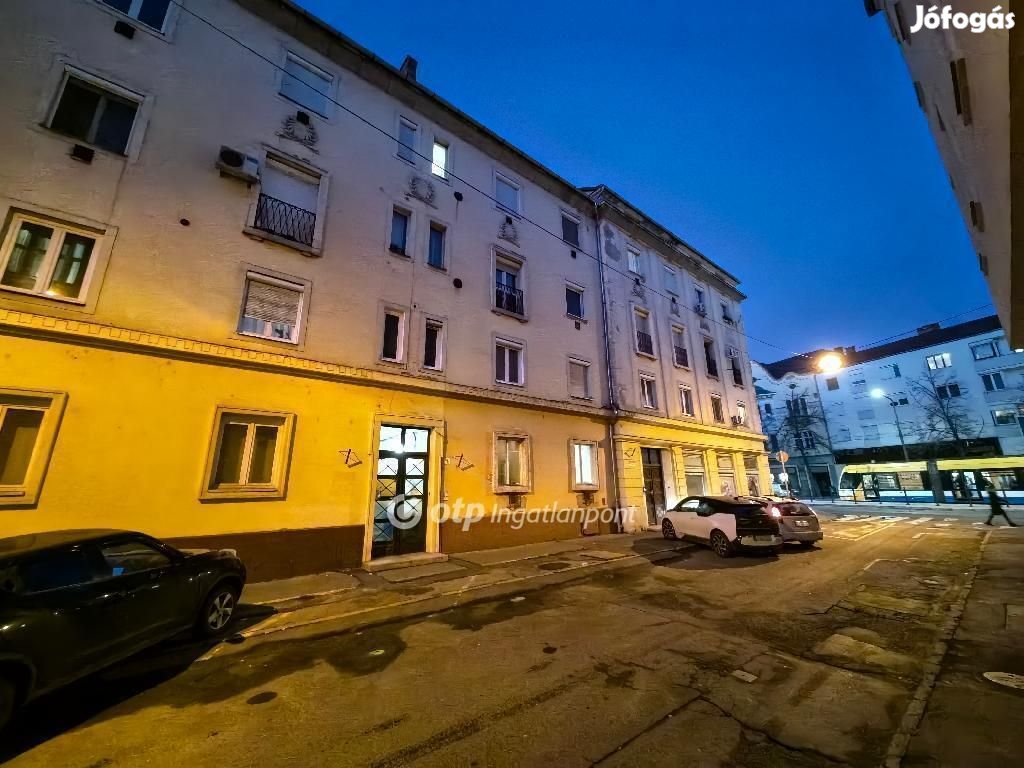 Debreceni 54 nm-es lakás eladó