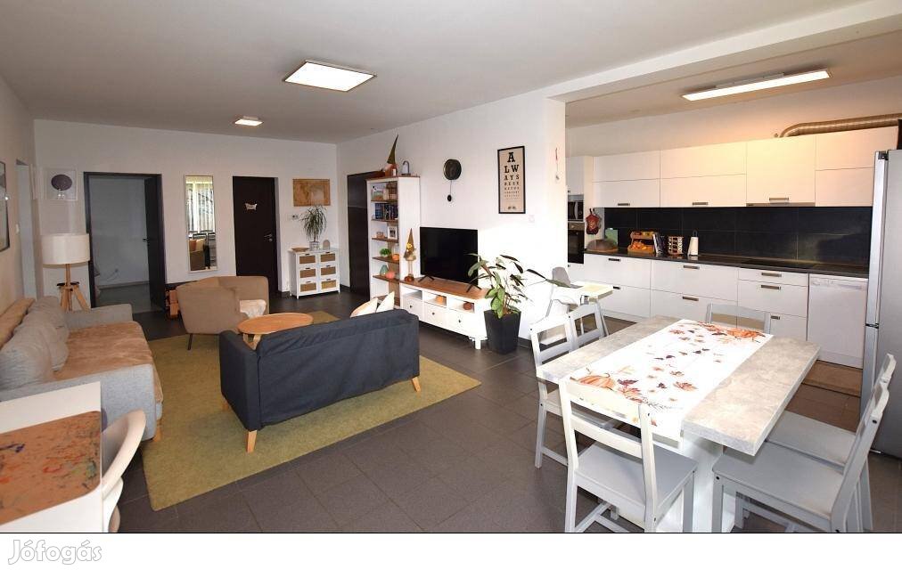 Debreceni eladó 106 nm-es ház 5095588