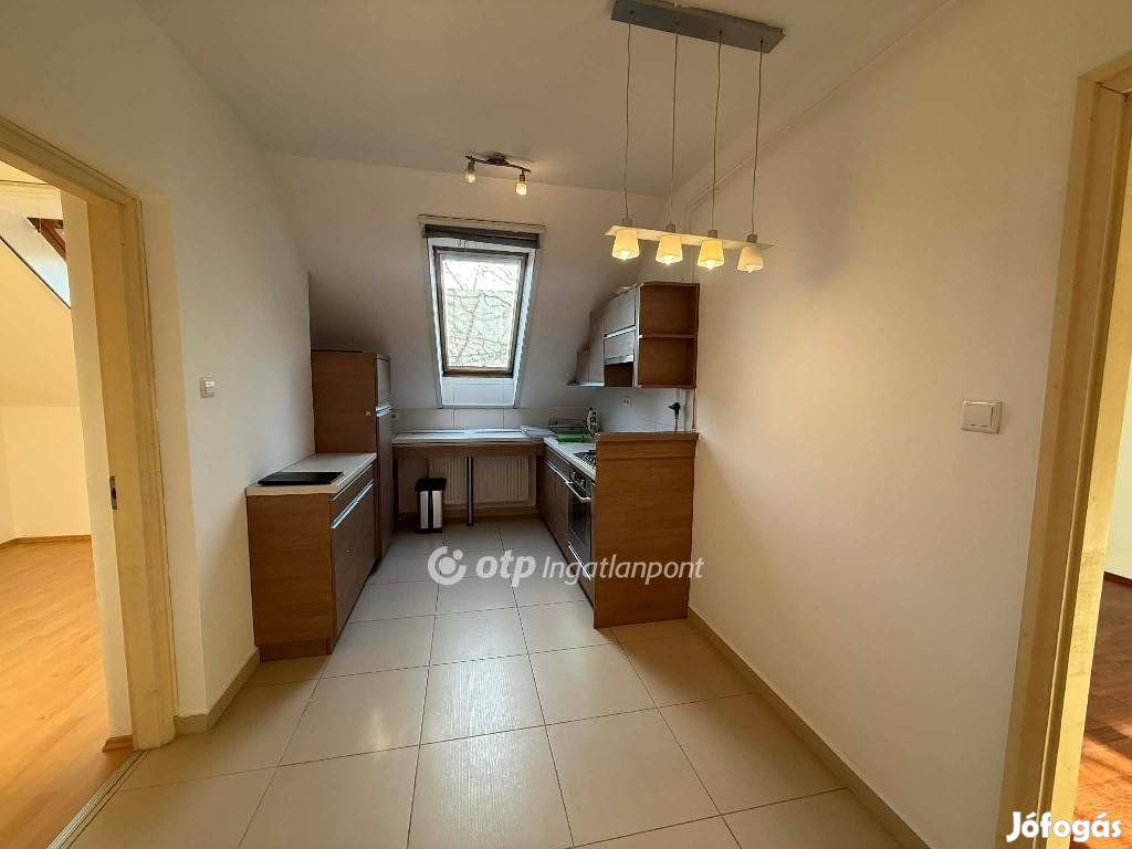 Debreceni eladó 47 nm-es lakás