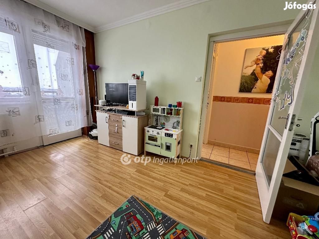 Debreceni eladó 53 nm-es lakás