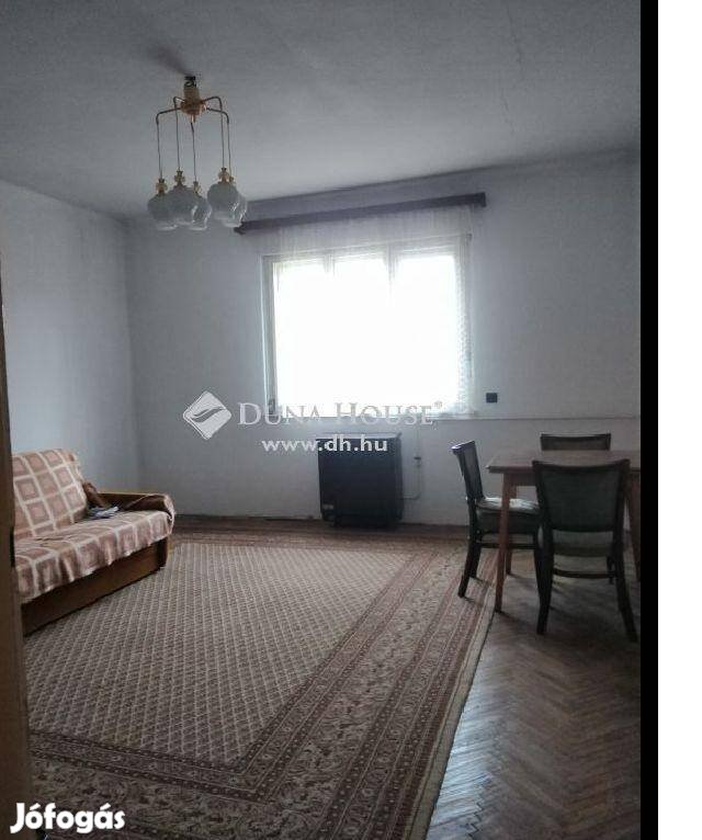 Debreceni eladó 65 nm-es ház #4589830
