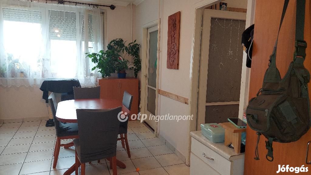 Debreceni eladó 66 nm-es lakás